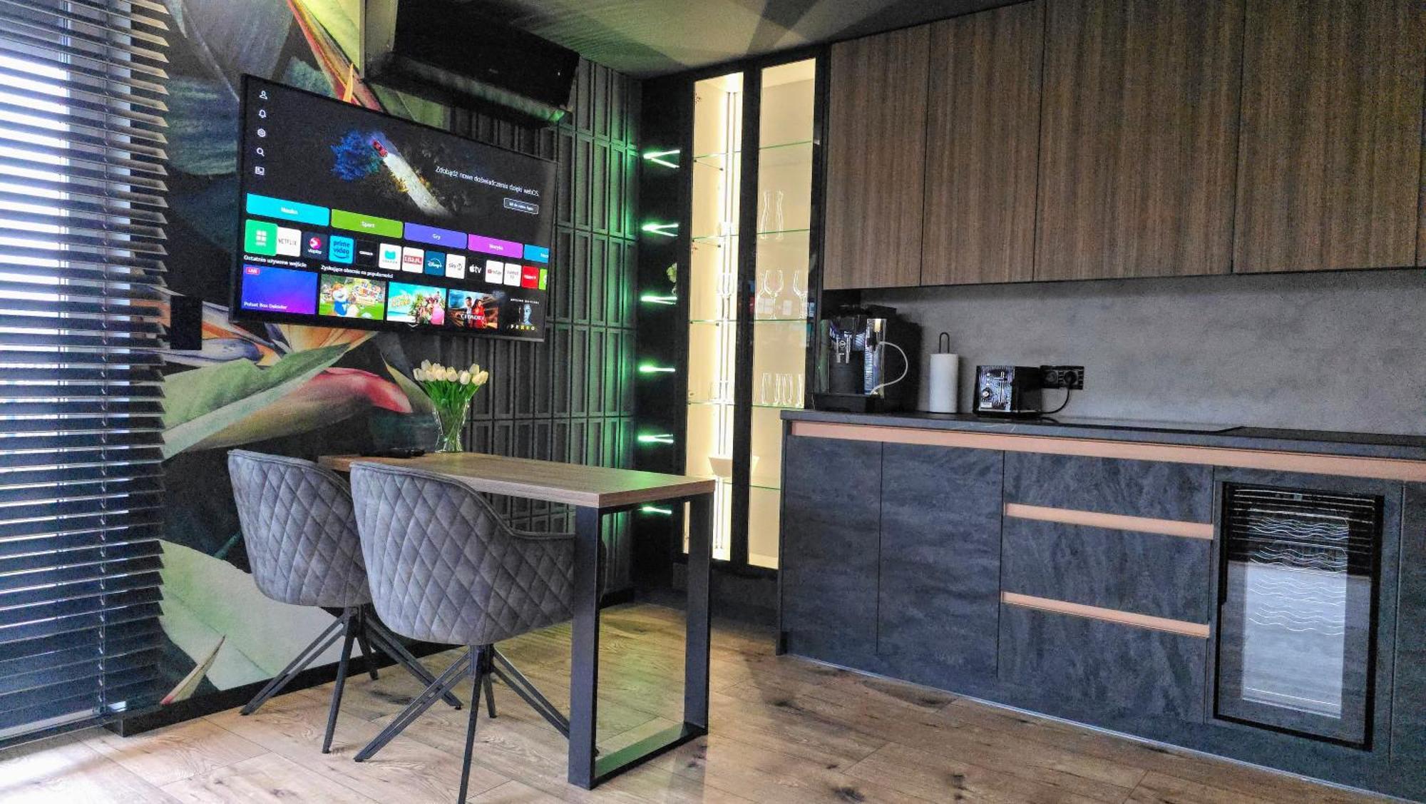 Apartament Dark Prestige New ! - Dostep 24H, Projektor , Garaz Podziemny , Klimatyzacja , Duzy Taras Kielce Kültér fotó