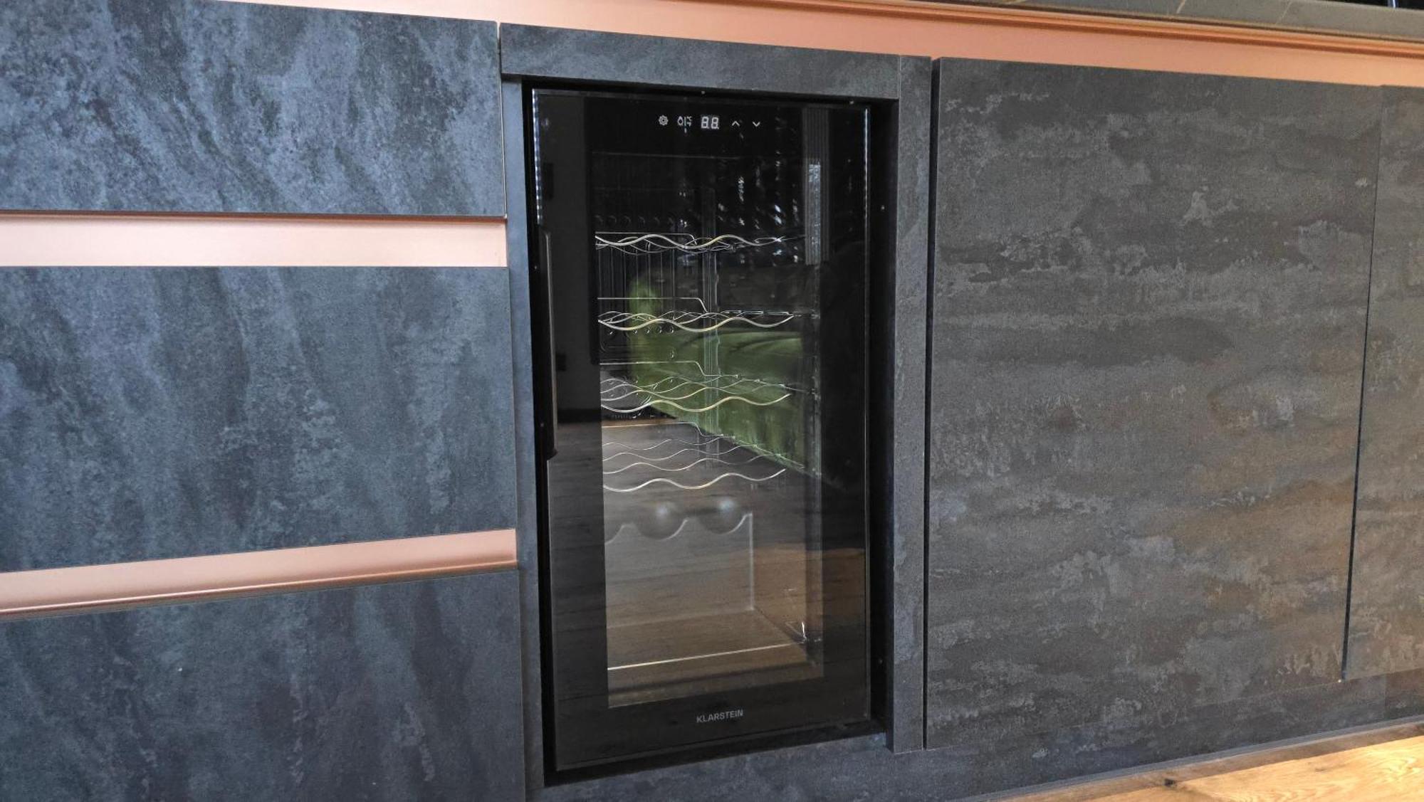 Apartament Dark Prestige New ! - Dostep 24H, Projektor , Garaz Podziemny , Klimatyzacja , Duzy Taras Kielce Kültér fotó