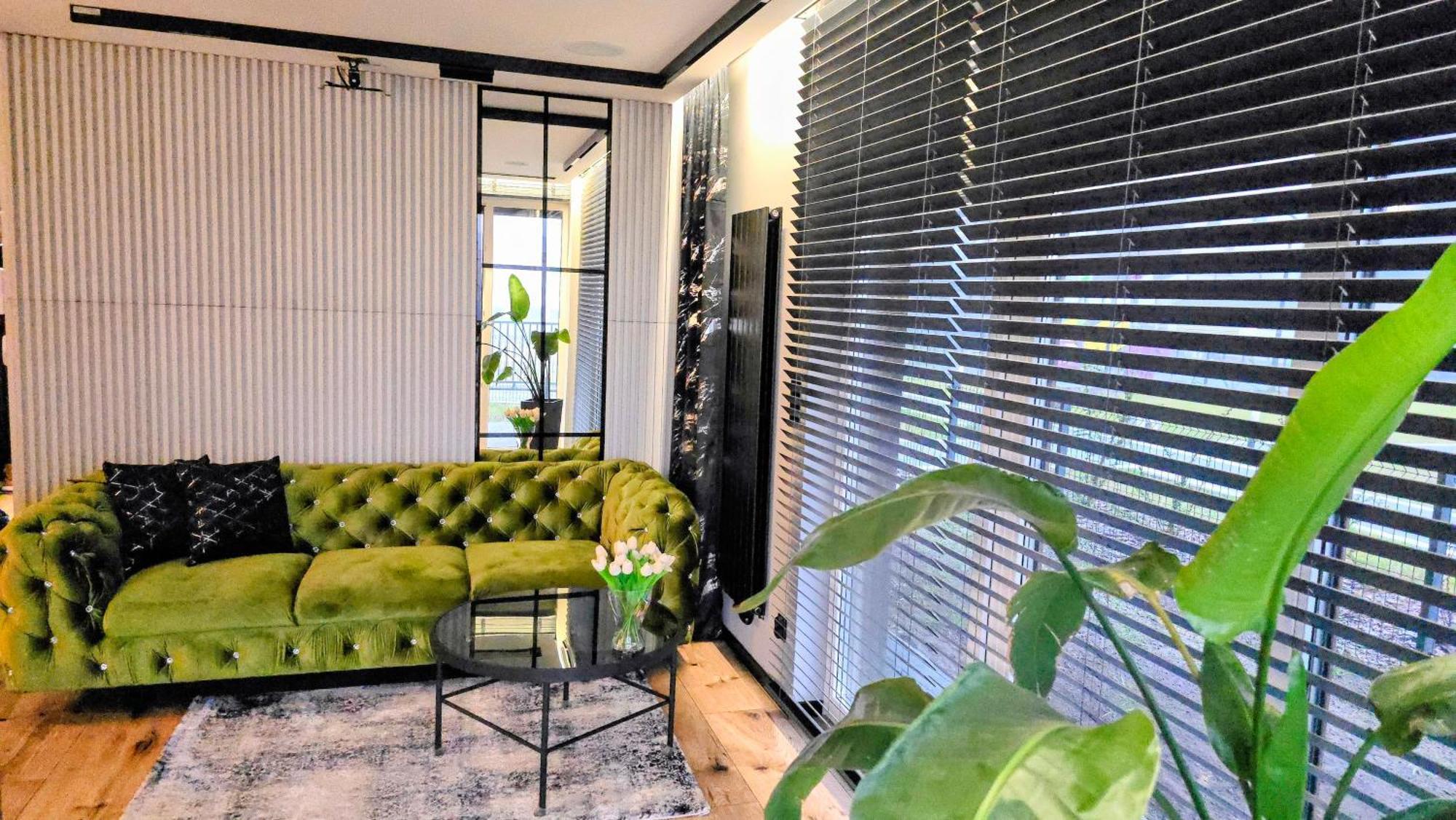 Apartament Dark Prestige New ! - Dostep 24H, Projektor , Garaz Podziemny , Klimatyzacja , Duzy Taras Kielce Kültér fotó